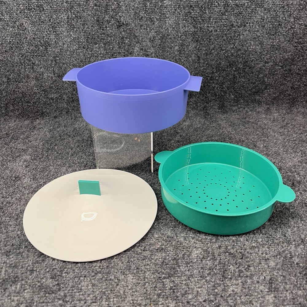 Tupperware 3 Piece 7" Micro Steamer #3221 with Insert #3222 & Lid #3220 - U.S.A.